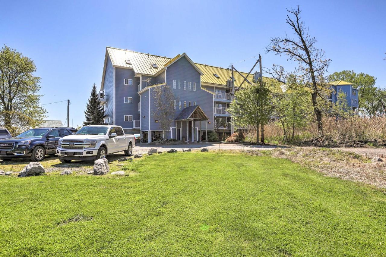 Waterfront Middle Bass Condo With Pool Access! Put-in-Bay Exteriör bild